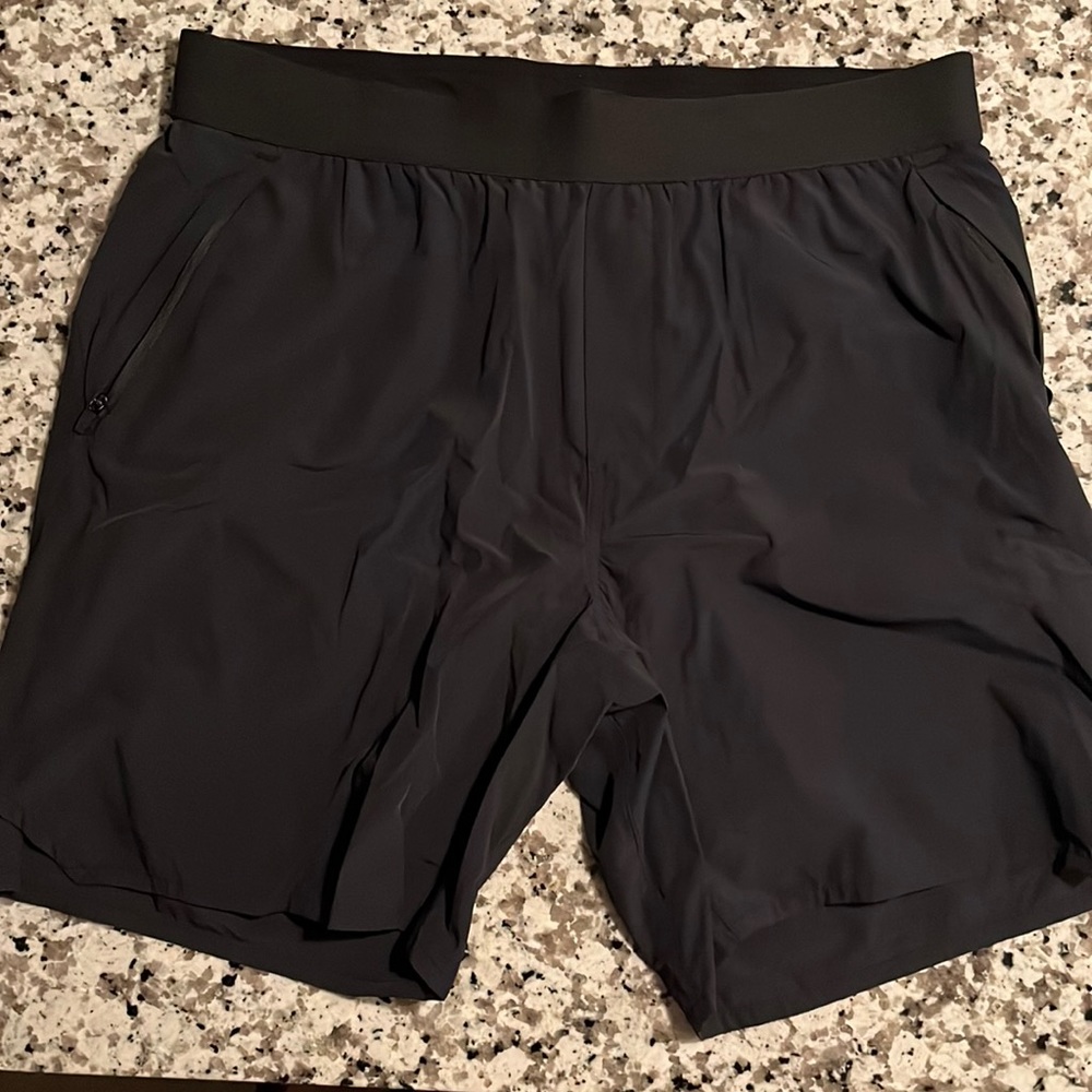 Ten Thousand Tactical Short